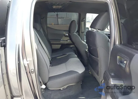 2022 Toyota Tacoma Trd Off Road z USA, uszkodzony, nr VIN 3TMCZ5AN3NM529893